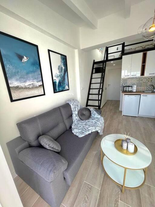 Belle Mar Sea View Studio Торрев'єха Екстер'єр фото